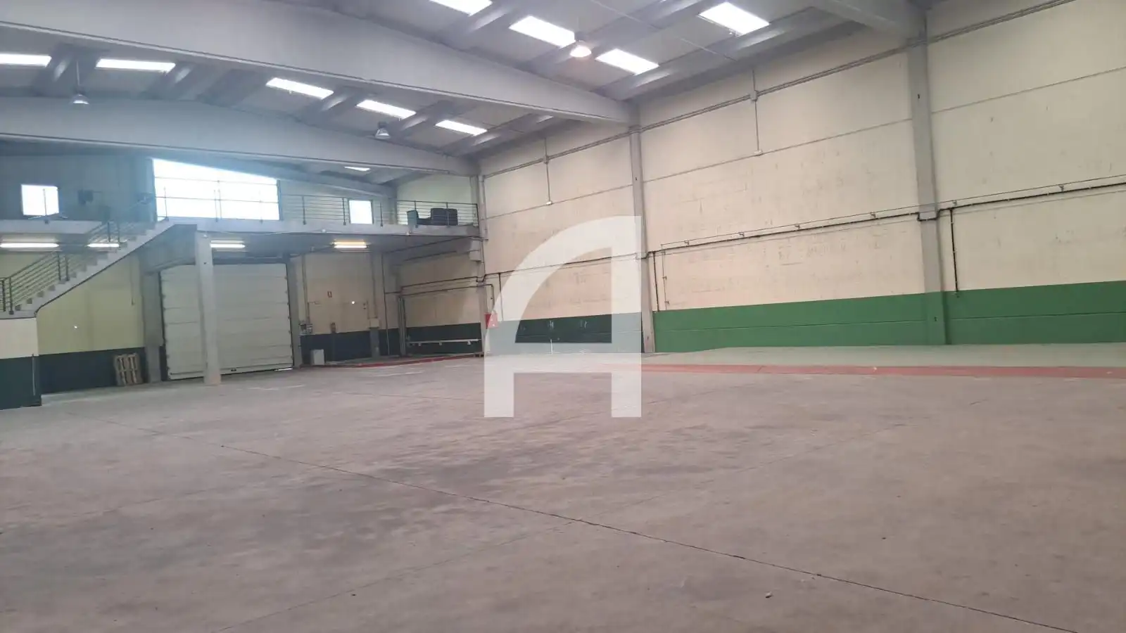 Nave industrial en venta en Vidreres