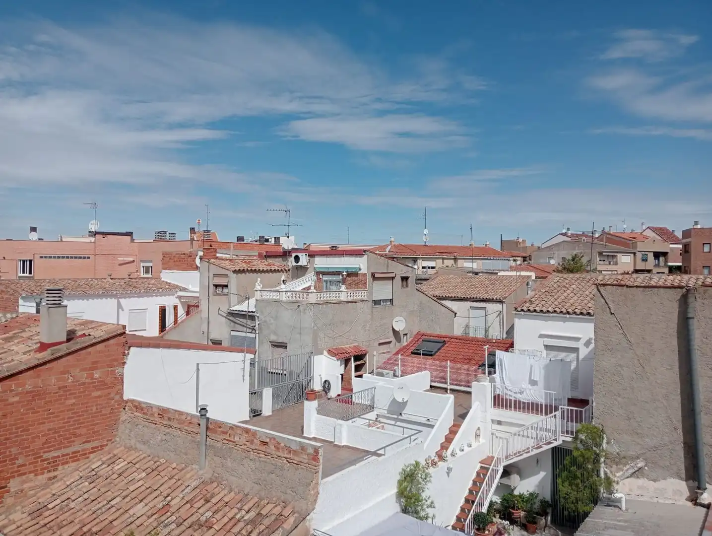 Exterior view of Flat for sale in Zaragoza  with Heating, Terrace and Storage room