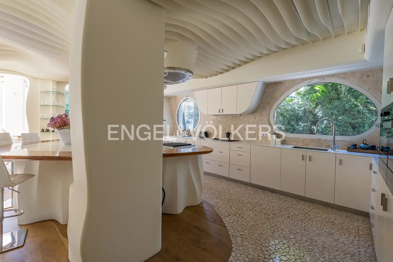 Cuina de Casa o xalet en venda en Castelldefels amb Aire condicionat, Calefacció i Jardí privat
