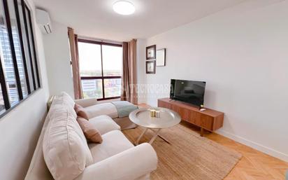 Living room of Flat for sale in  Madrid Capital  with Air Conditioner