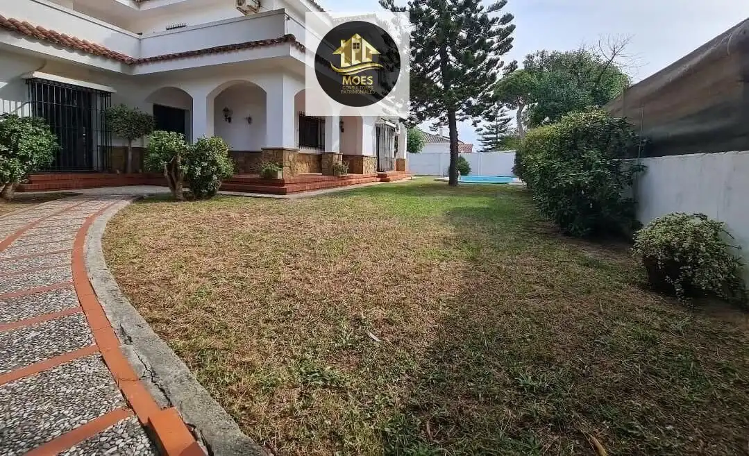 Jardín de Casa o chalet en venta en Rota con Terraza, Trastero y Piscina
