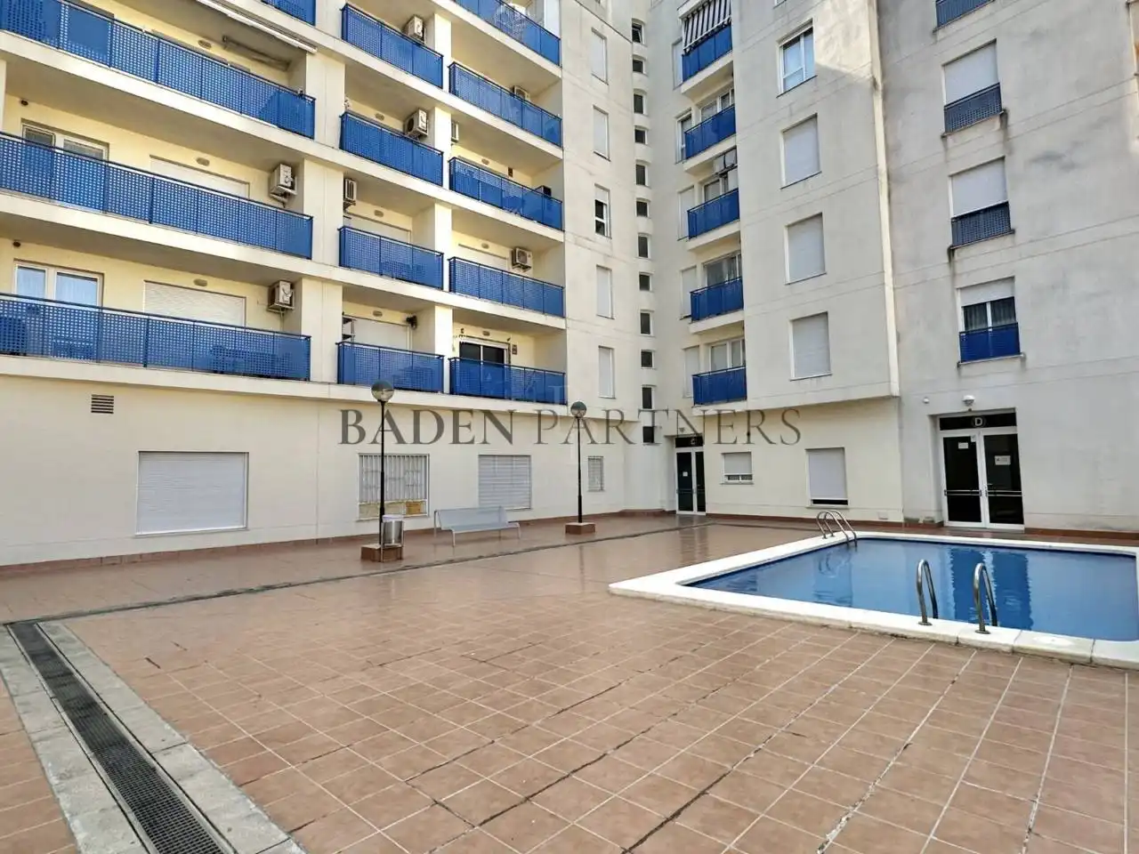 Vista exterior de Piso de alquiler en Vinaròs con Aire acondicionado, Calefacción y Terraza