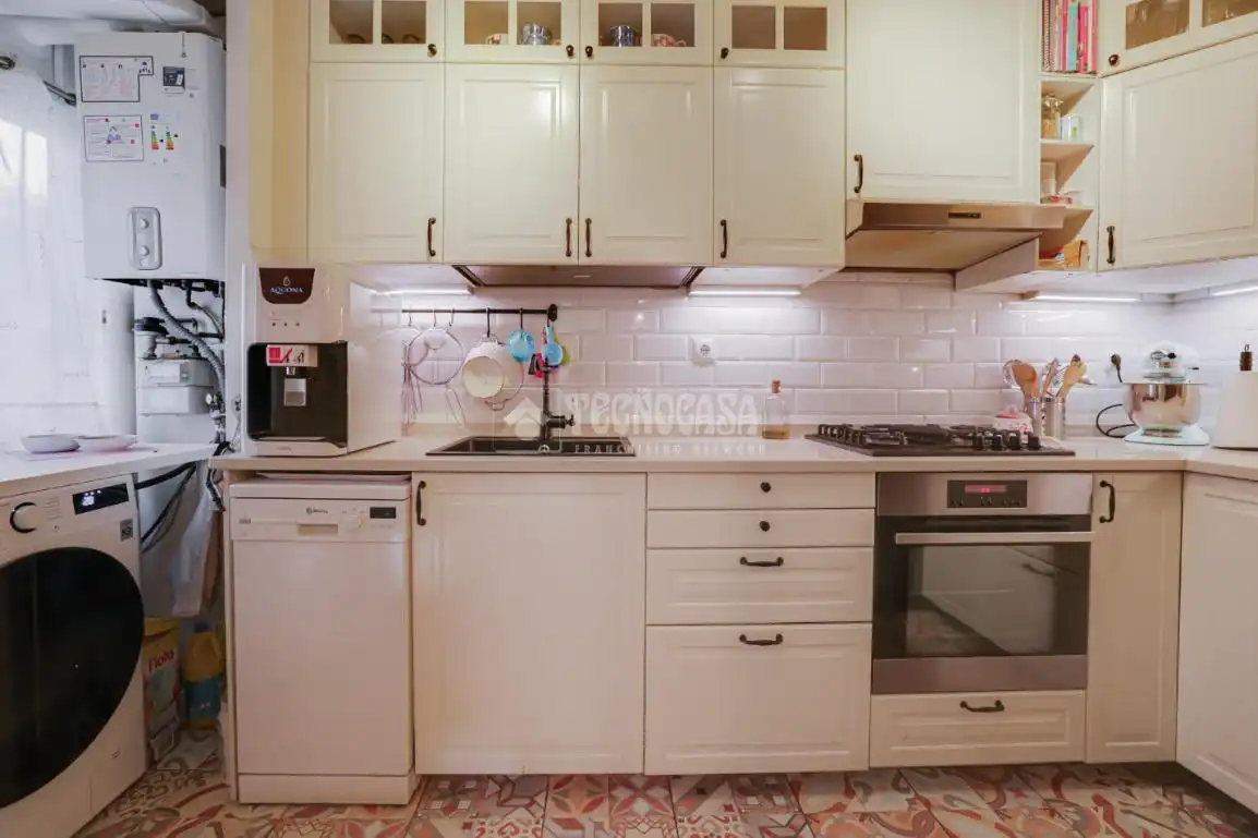 Kitchen of Flat for sale in Sant Feliu de Llobregat  with Balcony