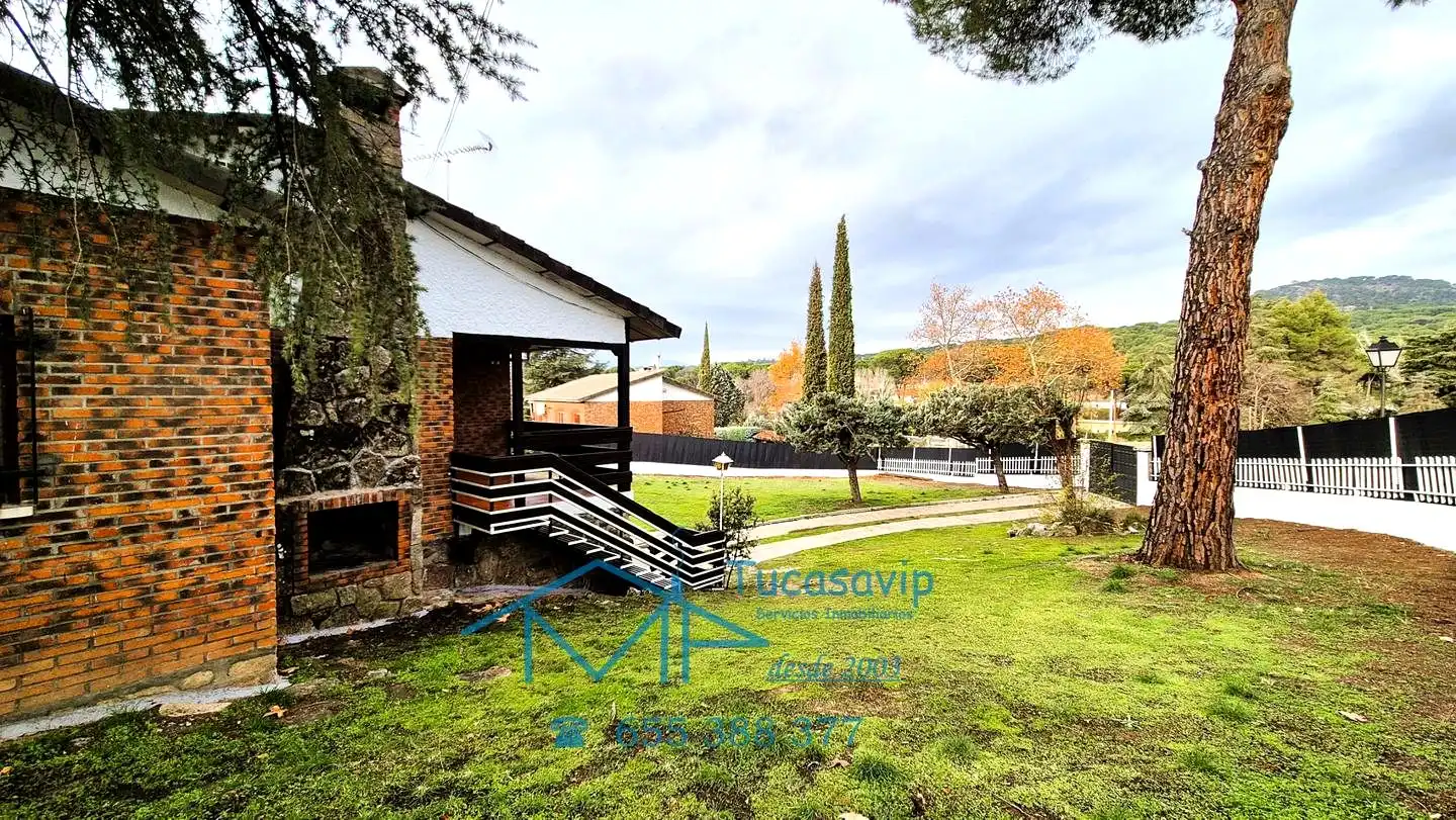 Jardí de Casa o xalet en venda en Pelayos de la Presa amb Calefacció, Jardí privat i Piscina comunitària