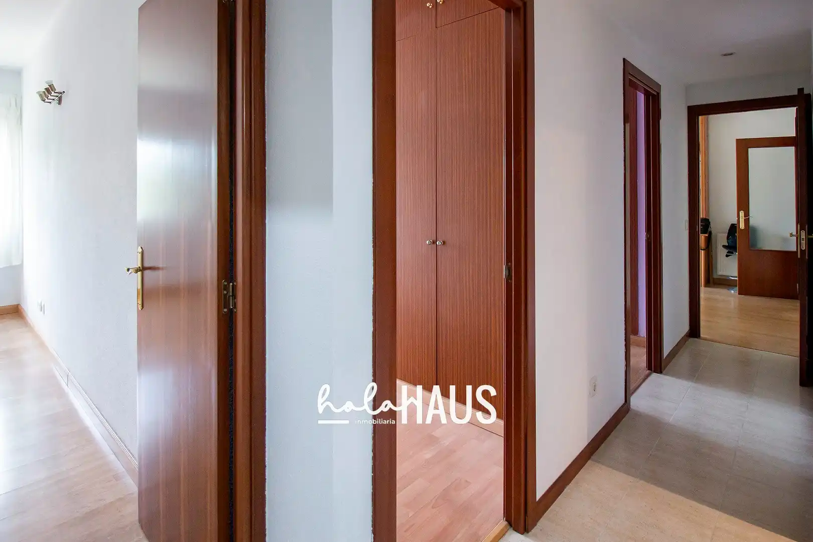 Flat for sale in Madrid  with Air Conditioner, Heating and Storage room