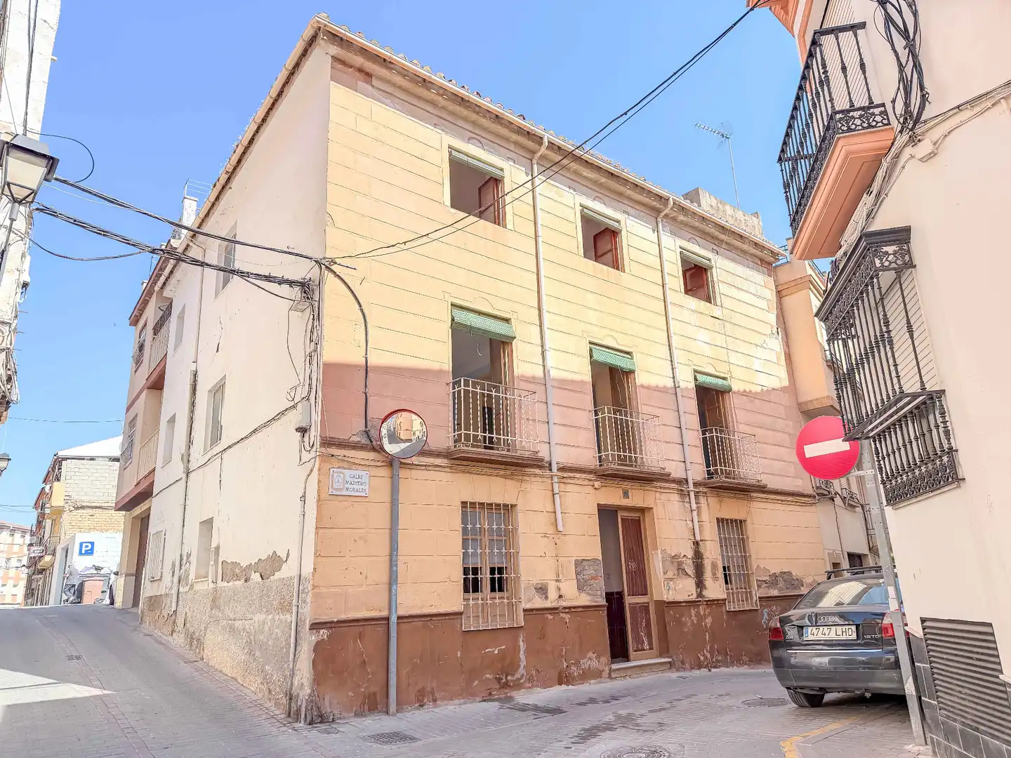 Außenansicht von Country house zum Verkauf in Loja mit Balkon