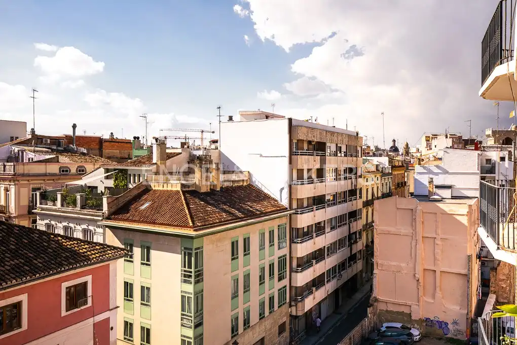 Exterior view of Flat for rent in Valencia  with Air Conditioner, Heating and Terrace