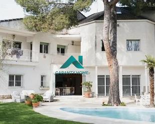 Exterior view of House or chalet for sale in Rivas-Vaciamadrid  with Air Conditioner, Heating and Private garden