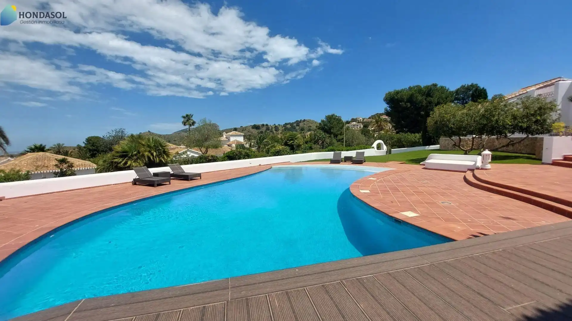 Piscina de Casa o xalet en venda en Cartagena amb Aire condicionat, Jardí privat i Terrassa