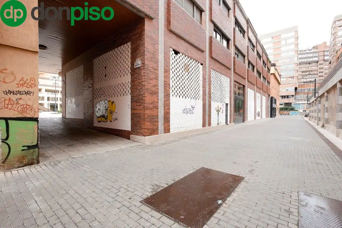 Local comercial en venda a Plaza San Lazaro, imagen 23