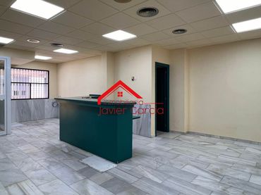 Local commercial à vendre à CARVAJALES 10