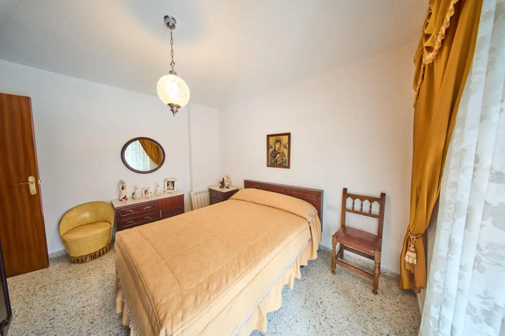 Dormitori de Casa o xalet en venda en Moclín