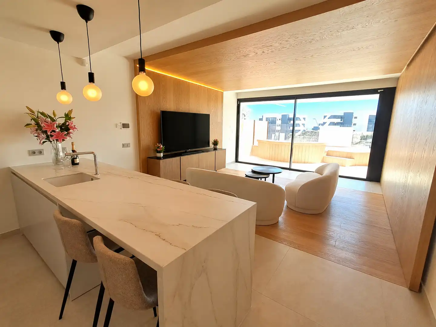Sala de estar de Apartamento en venta en Fuengirola con Aire acondicionado, Terraza y Trastero