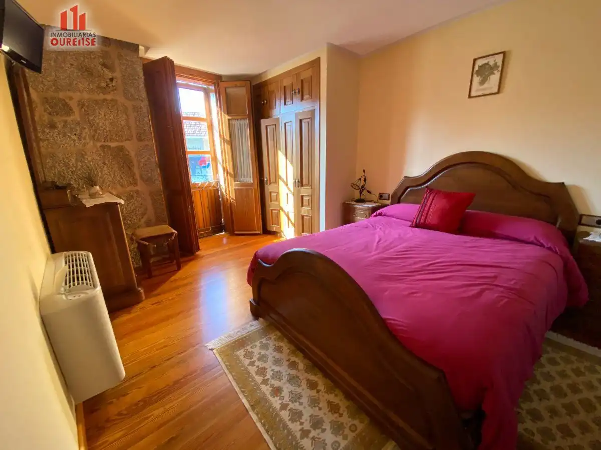 Habitación de Casa o chalet en venta en Carballeda de Avia con Aire acondicionado, Calefacción y Jardín privado