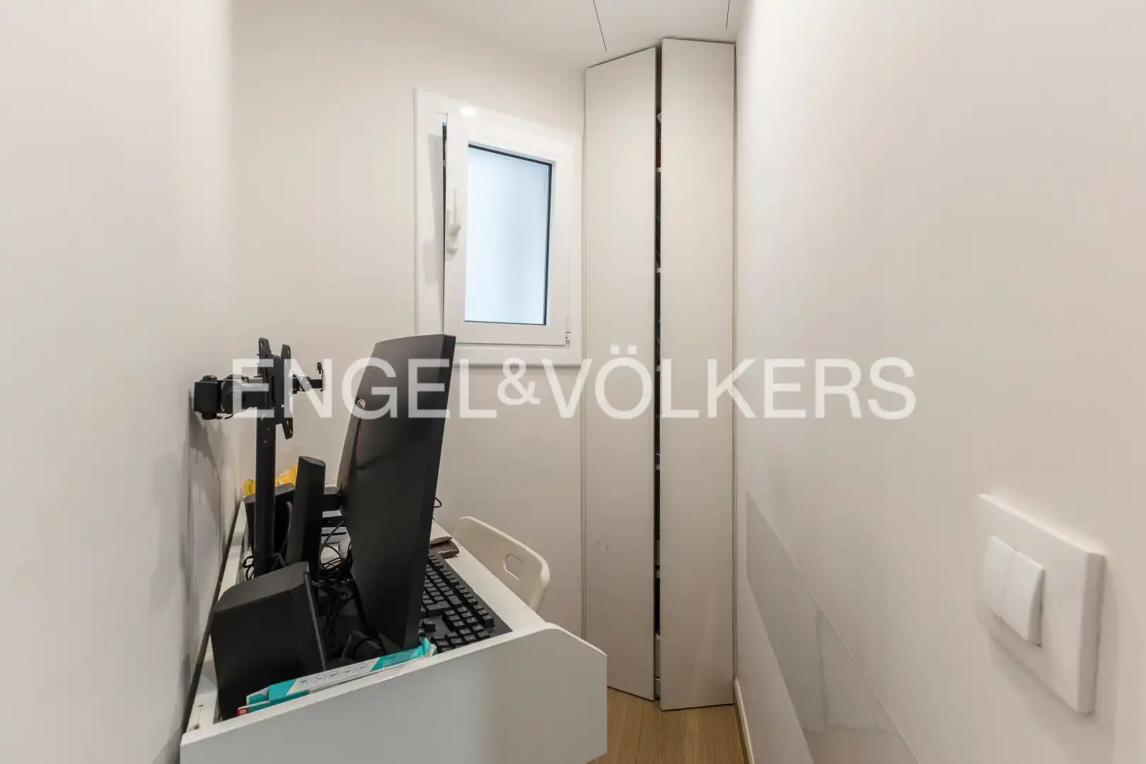 Wohnung zur Miete in Barcelona mit Heizung, Balkon und Haustiere erlaubt