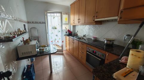 Foto 4 de Piso en venta en Carrer D'àngel Guimerà, 72, Centre, Salt