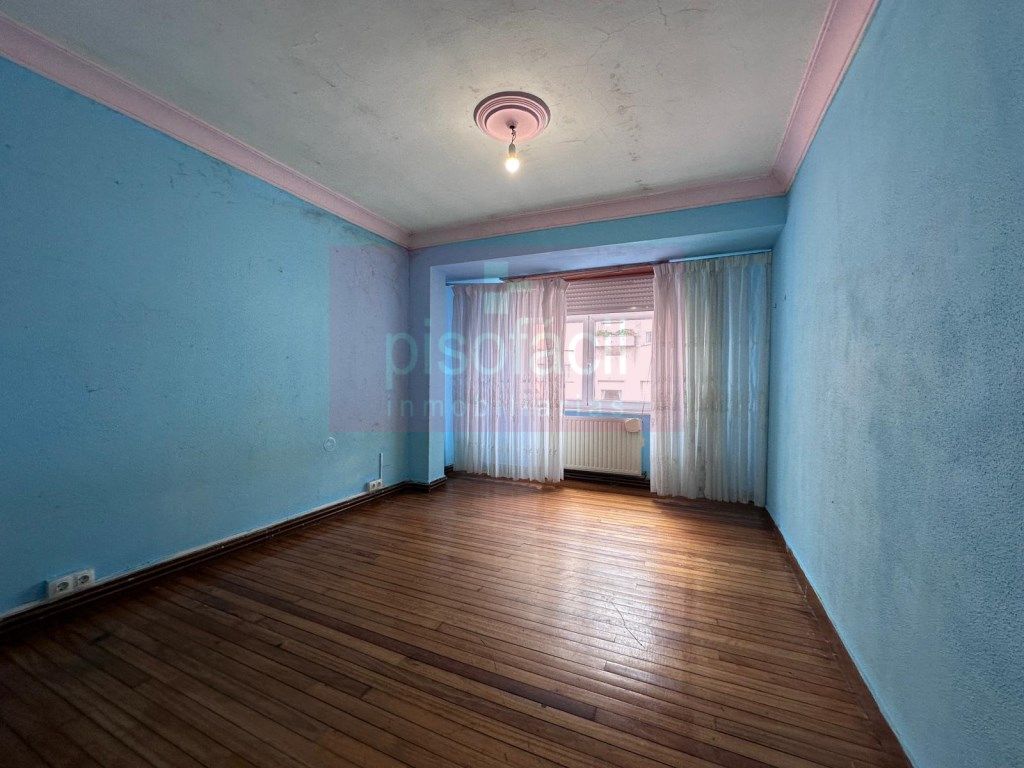 Piso en venta en Paradai