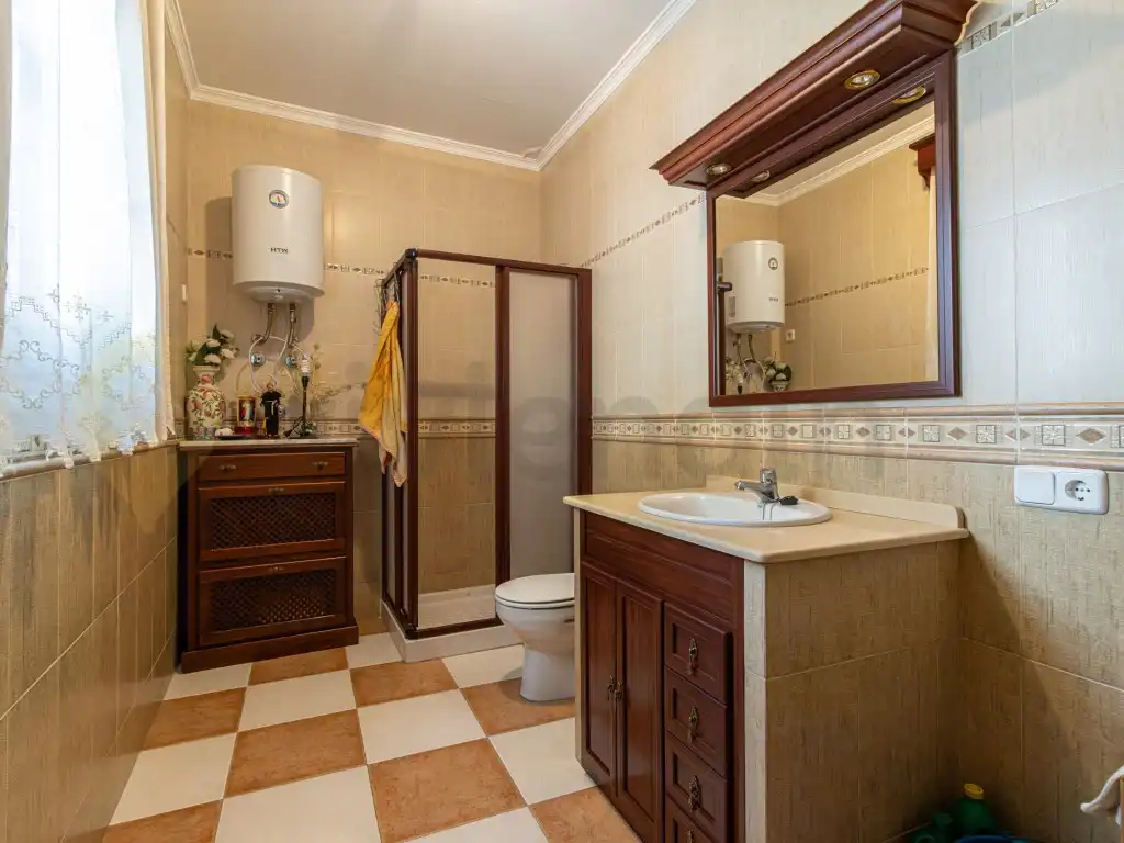 Bany de Casa o xalet en venda en Paterna de Rivera