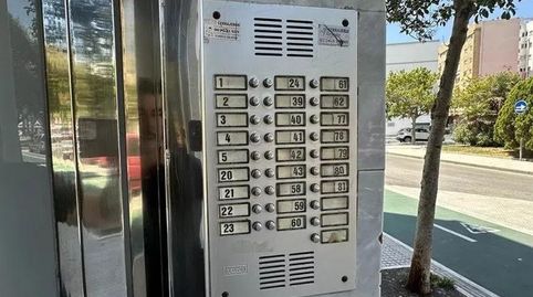 Foto 2 de Piso en venta en Calle Lepanto, Astilleros - La Paz - Loreto - El Corte Inglés, Cádiz Capital