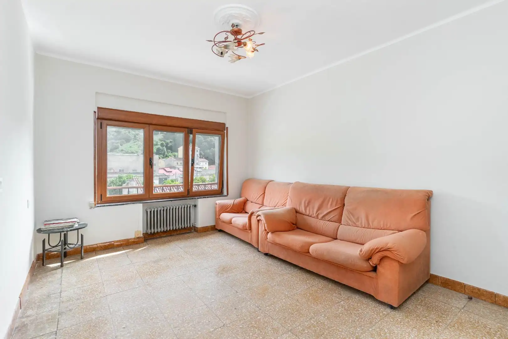 Living room of Flat for sale in Langreo  with Heating and Terrace