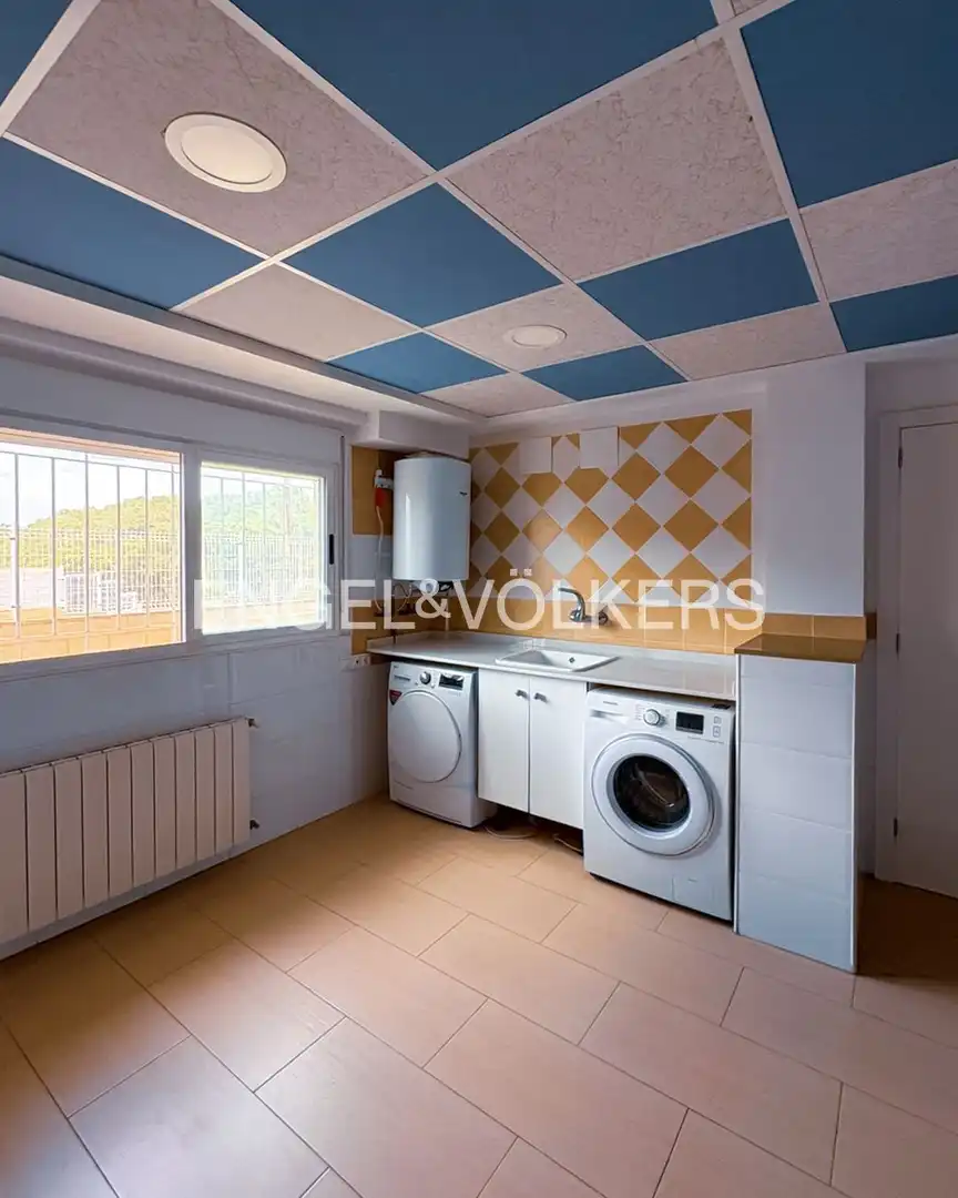Cocina de Casa o chalet de alquiler en Torrent con Aire acondicionado, Calefacción y Jardín privado