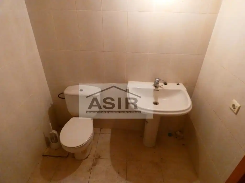 Gewerbefläche zum Verkauf in Casc Urbà, imagen 16