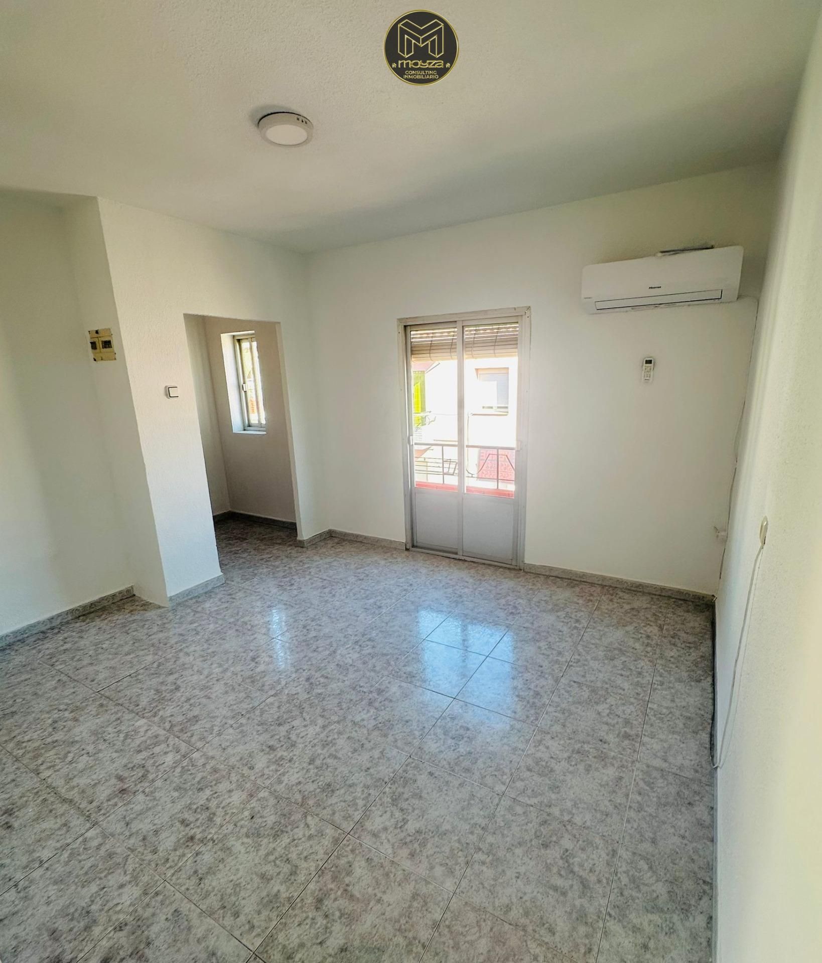 Bedroom of Flat for sale in  Jaén Capital  with Air Conditioner and Heating