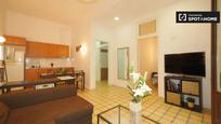 Living room of Flat to rent in  Barcelona Capital  with Air Conditioner, Heating and Furnished
