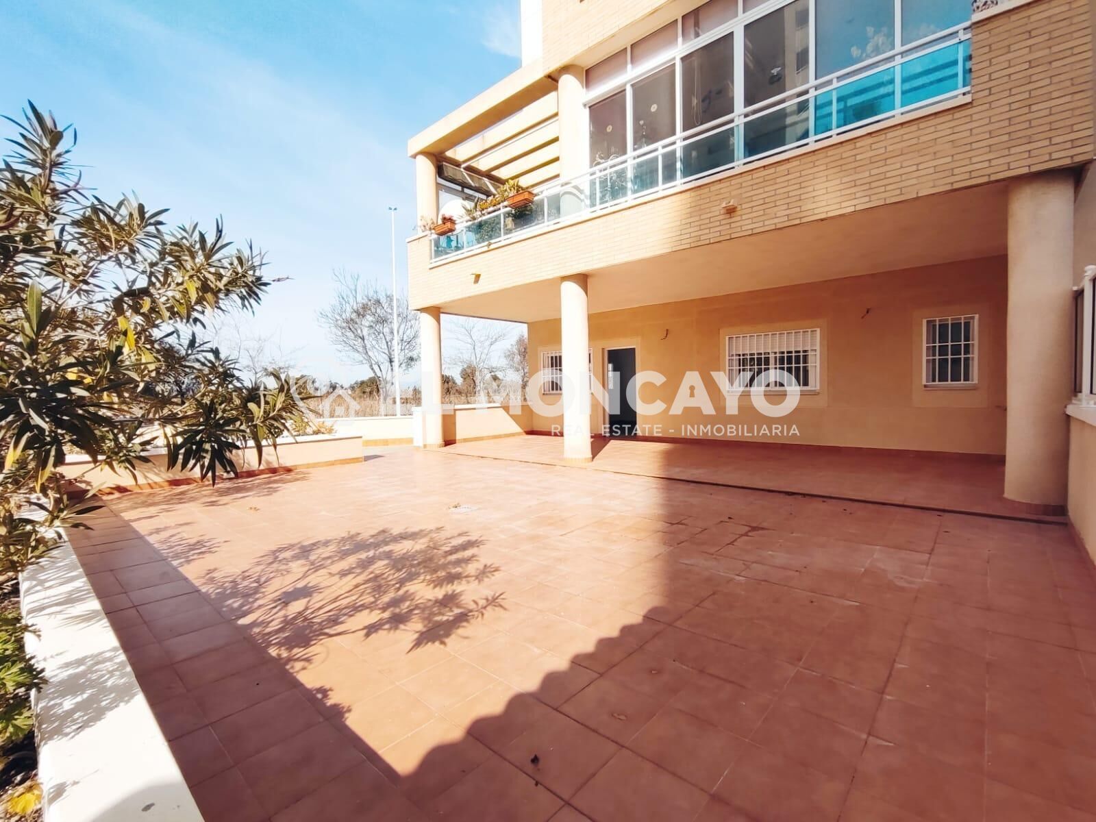 Terrassa de Planta baixa en venda en Guardamar del Segura amb Calefacció, Jardí privat i Terrassa