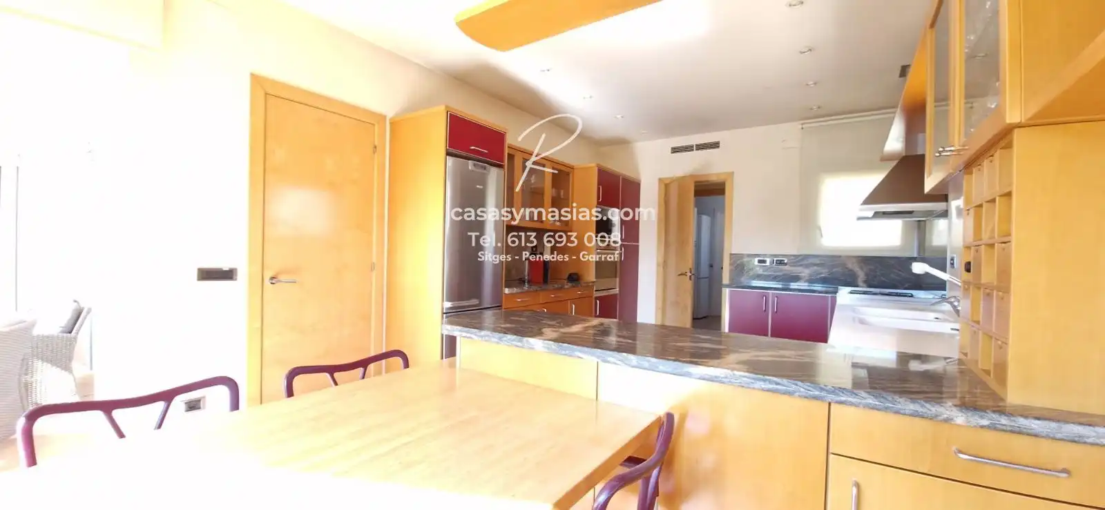 Cocina de Casa o chalet en venta en Pacs del Penedès con Aire acondicionado, Calefacción y Jardín privado