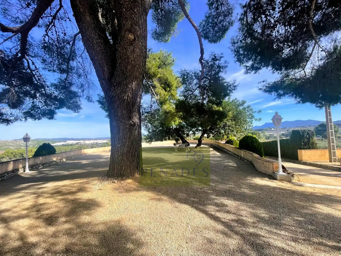 Casa o chalet en venta en Ontinyent con Jardín privado, Terraza y Trastero