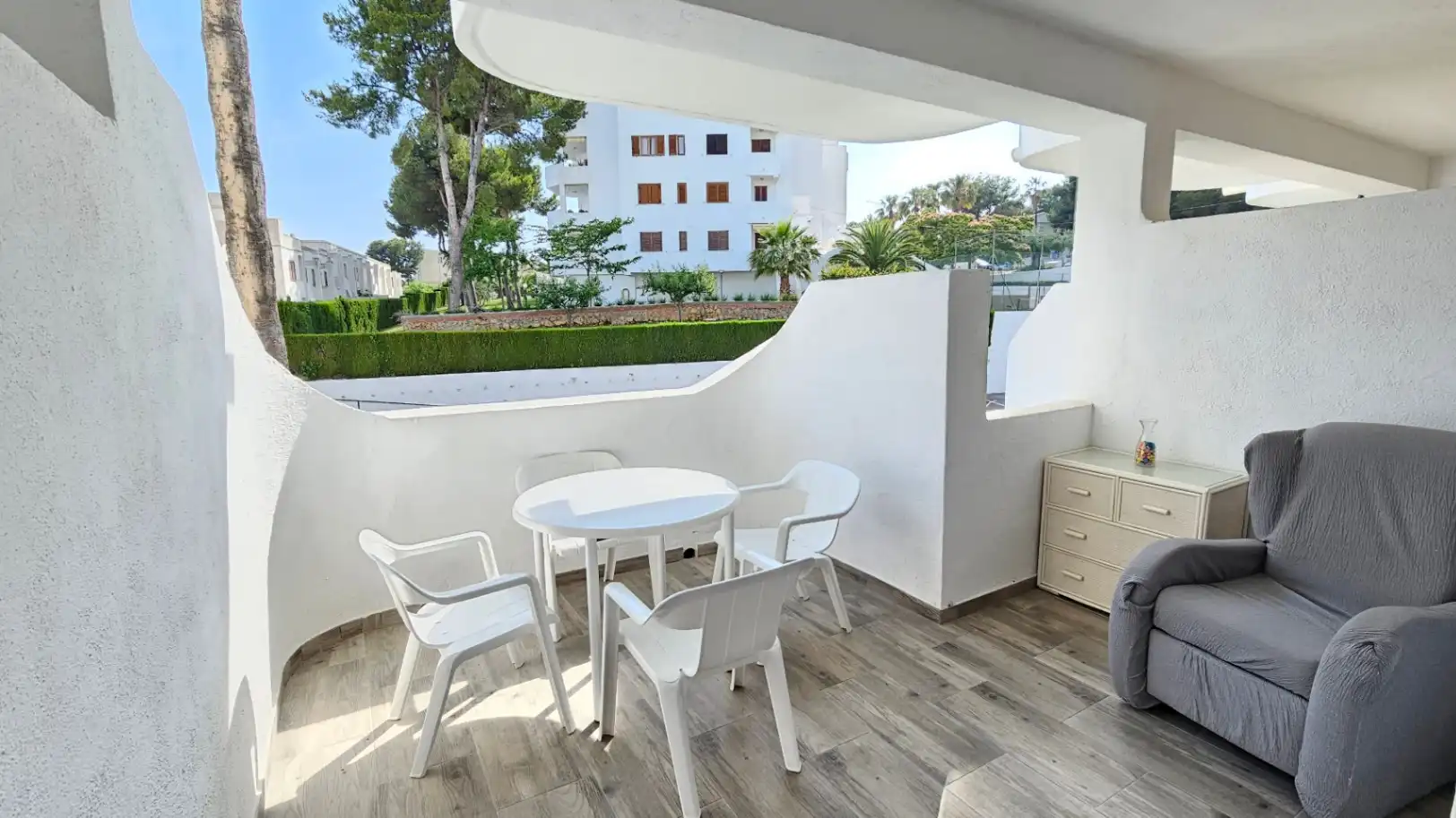 Terrasse von Wohnungen zum Verkauf in Alcalà de Xivert mit Klimaanlage, Heizung und Privatgarten