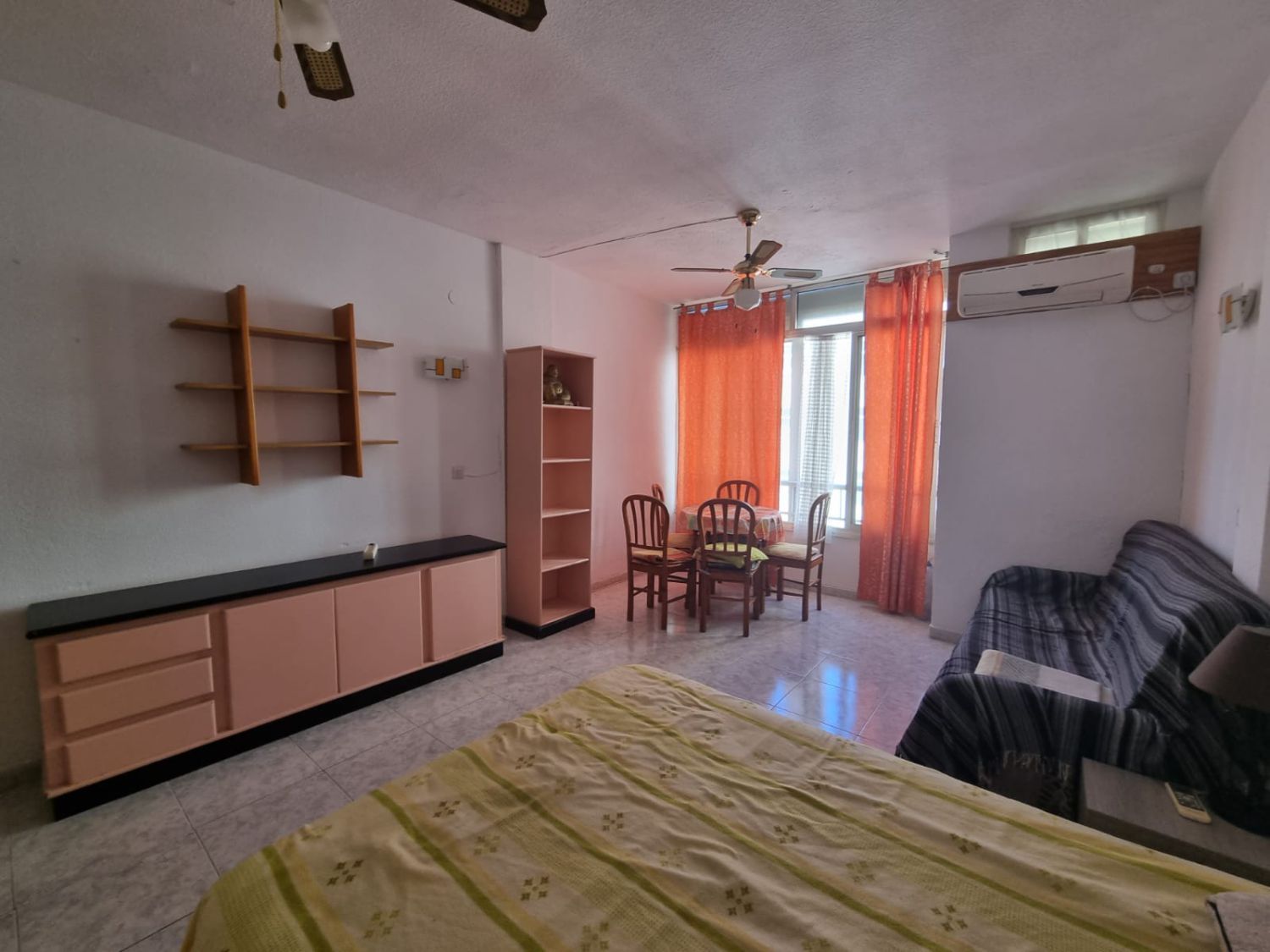 Bedroom of Study for sale in Torremolinos  with Air Conditioner
