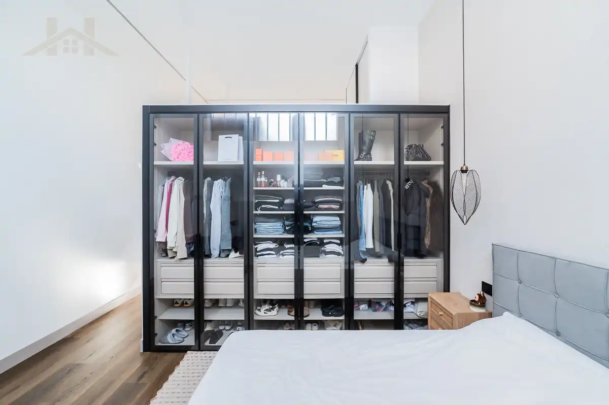 Bedroom of Commercial properties for sale in Brunete  with Air Conditioner and Furnished