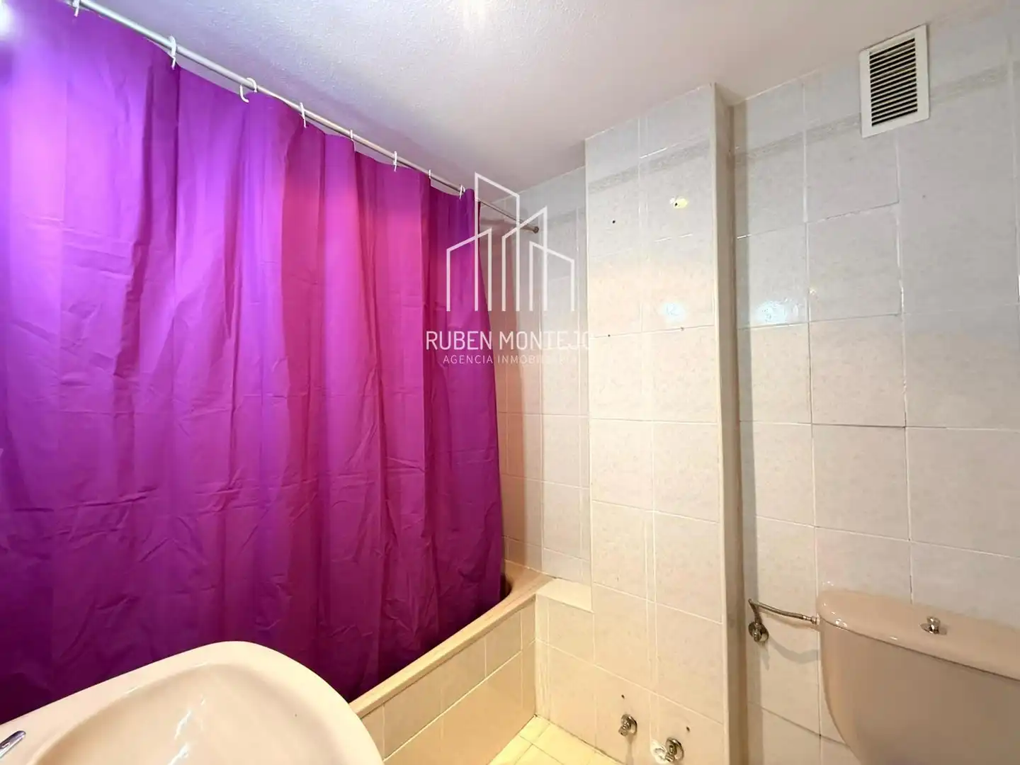 Badezimmer von Wohnung zum Verkauf in Santa Marta de Tormes mit Heizung, Terrasse und Balkon