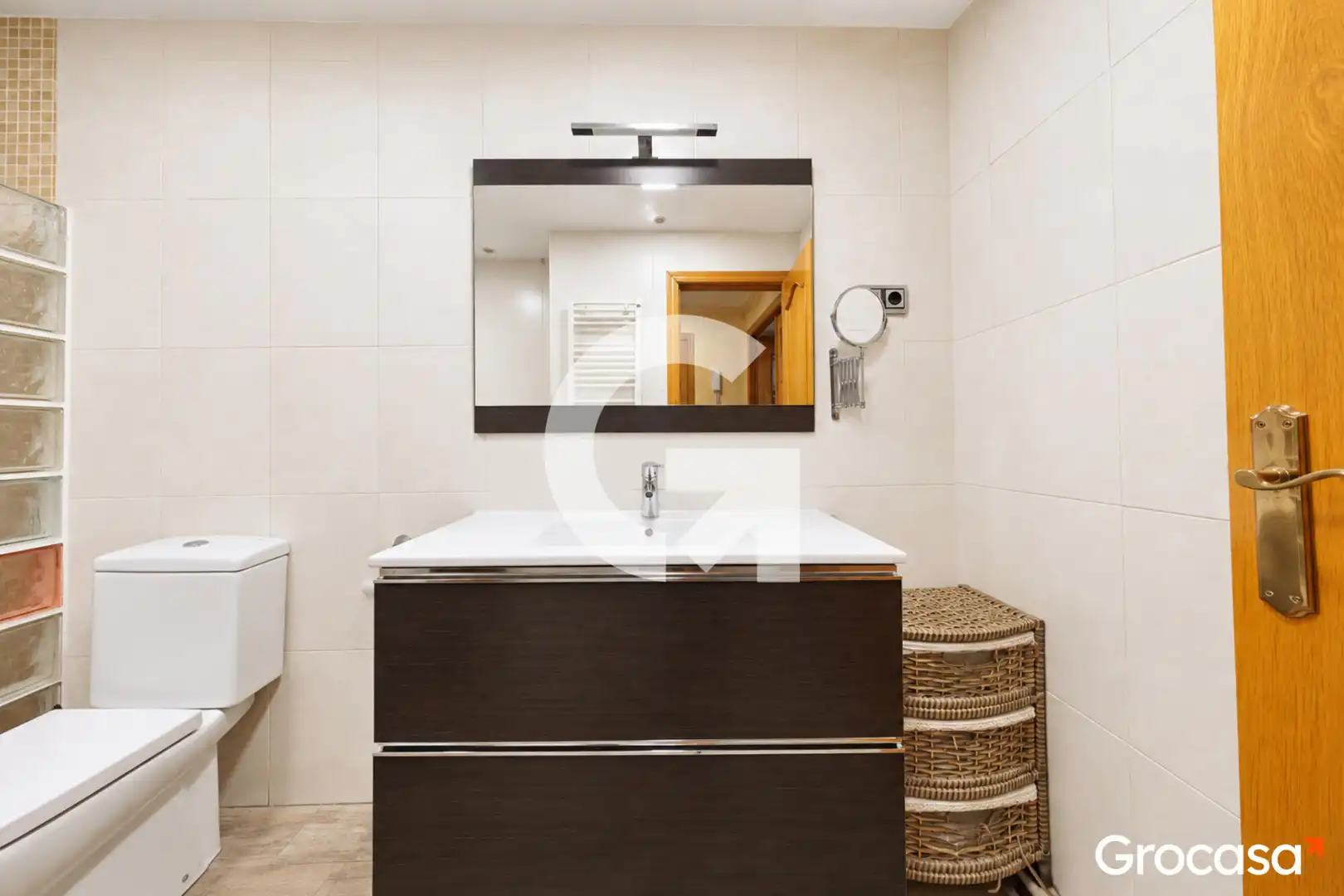 Badezimmer von Einfamilien-Reihenhaus zum Verkauf in Nord-oest