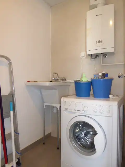 Bathroom of Flat for rent in Torremolinos  with Air Conditioner, Parquet flooring and Terrace