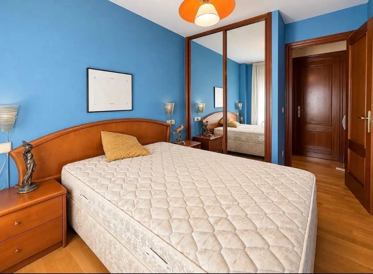 Bedroom of Apartments for sale in  Pamplona / Iruña  with Heating, Parquet flooring and Storage room