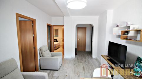 Foto 2 de Piso en venta en Calle Tres Carabelas, 17, El Carmen - Cardeñas, Huelva Capital