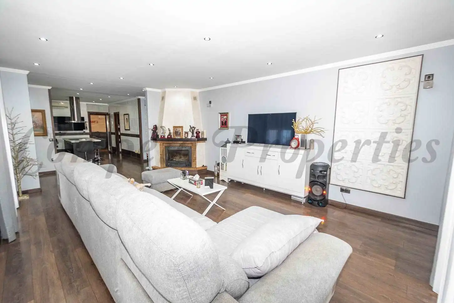 Casa con piscina en venta en Urbanización Santa Rosa, imagen 5