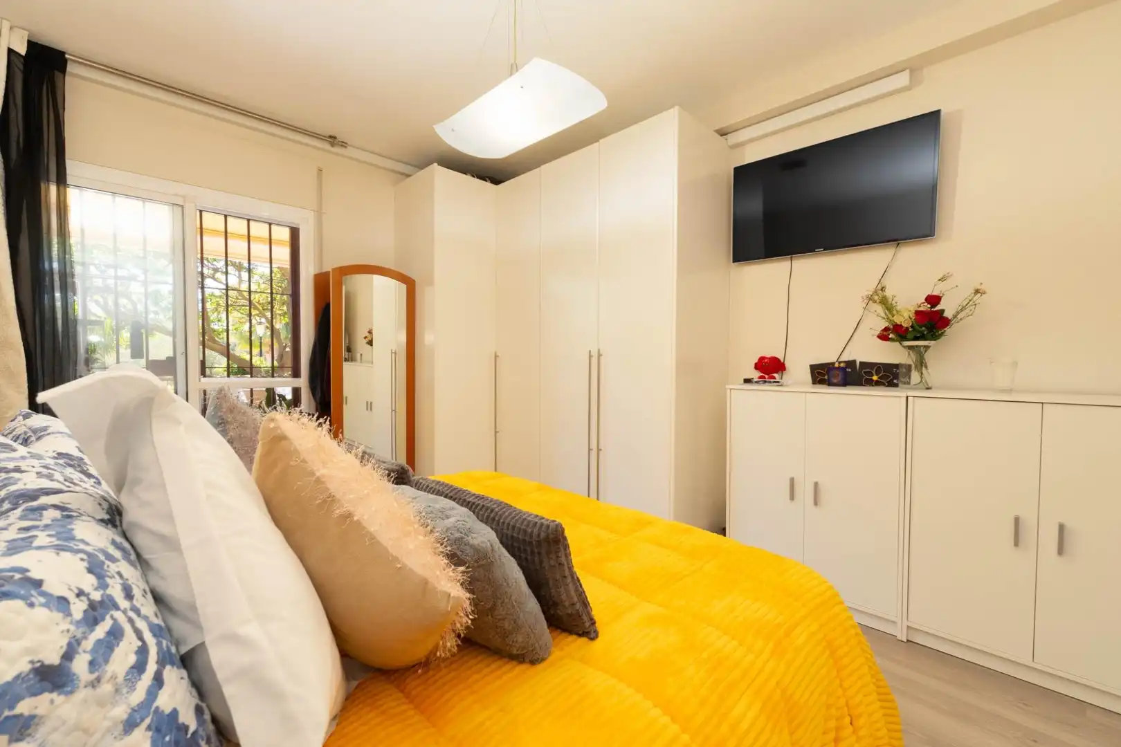 Bajo con piscina en venta en Elviria - Cabopino, imagen 22
