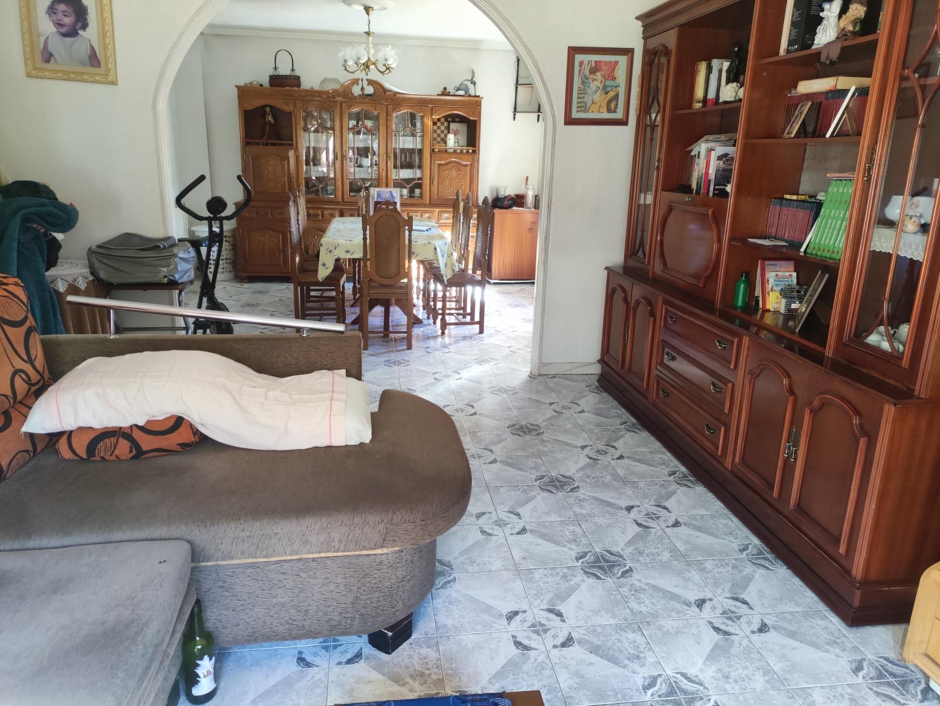 Sala d'estar de Finca rústica en venda en Páramo del Sil amb Calefacció, Jardí privat i Terrassa