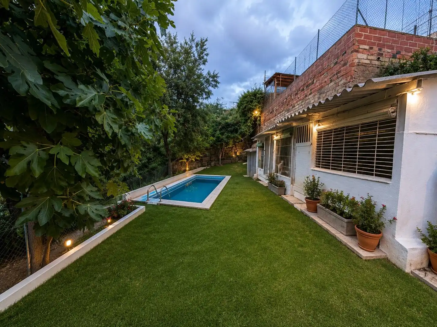 Piscina de Casa o chalet en venta en Viladecavalls con Jardín privado, Terraza y Trastero