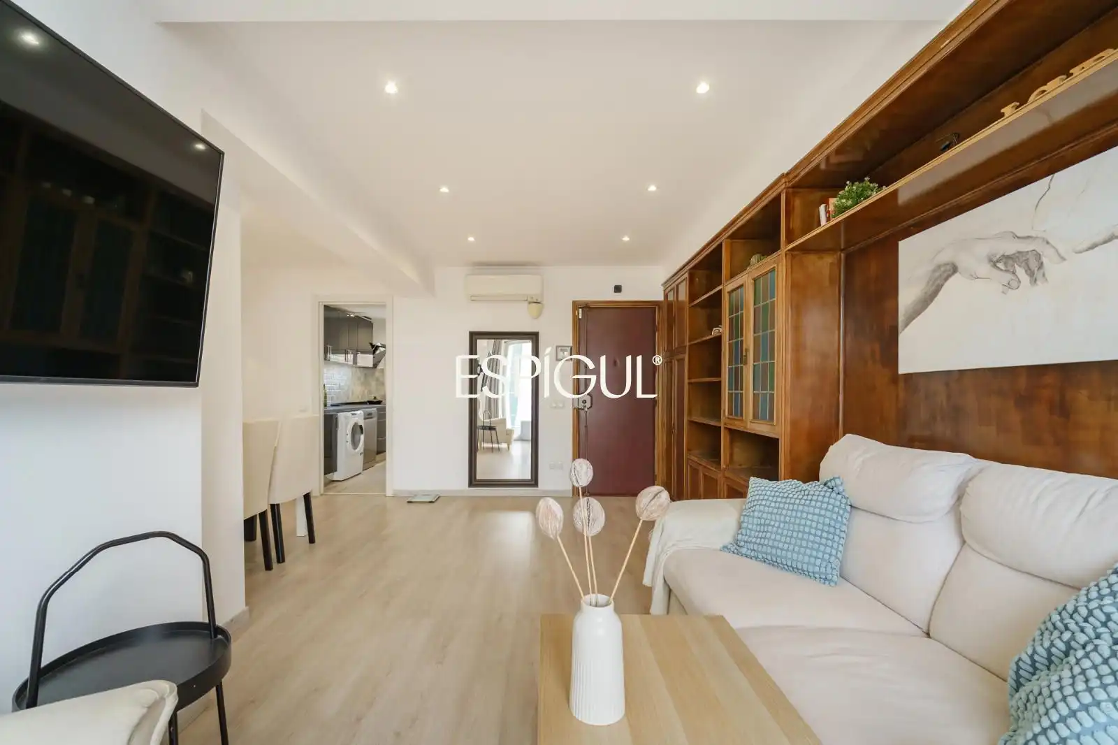Sala d'estar de Pis en venda en Ciutat Vella