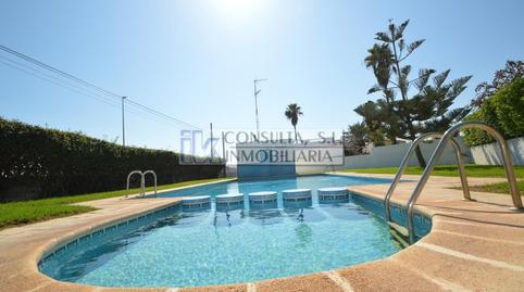 Foto 2 de Casa adosada en venda a Avinguda de Francisco José Balada, Costa Norte, Castellón
