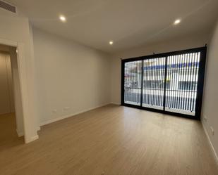 Planta baja to rent in Girona Capital  with Air Conditioner