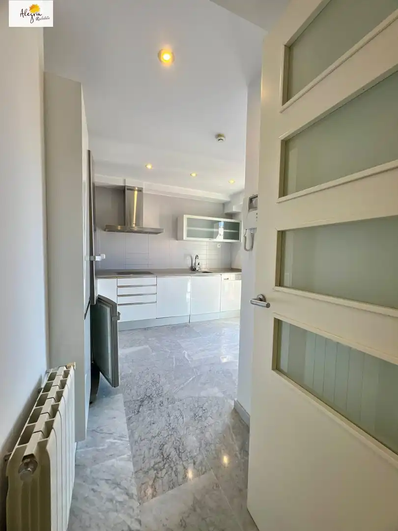Küche von Maisonette zum Verkauf in Valencia mit Klimaanlage, Heizung und Terrasse