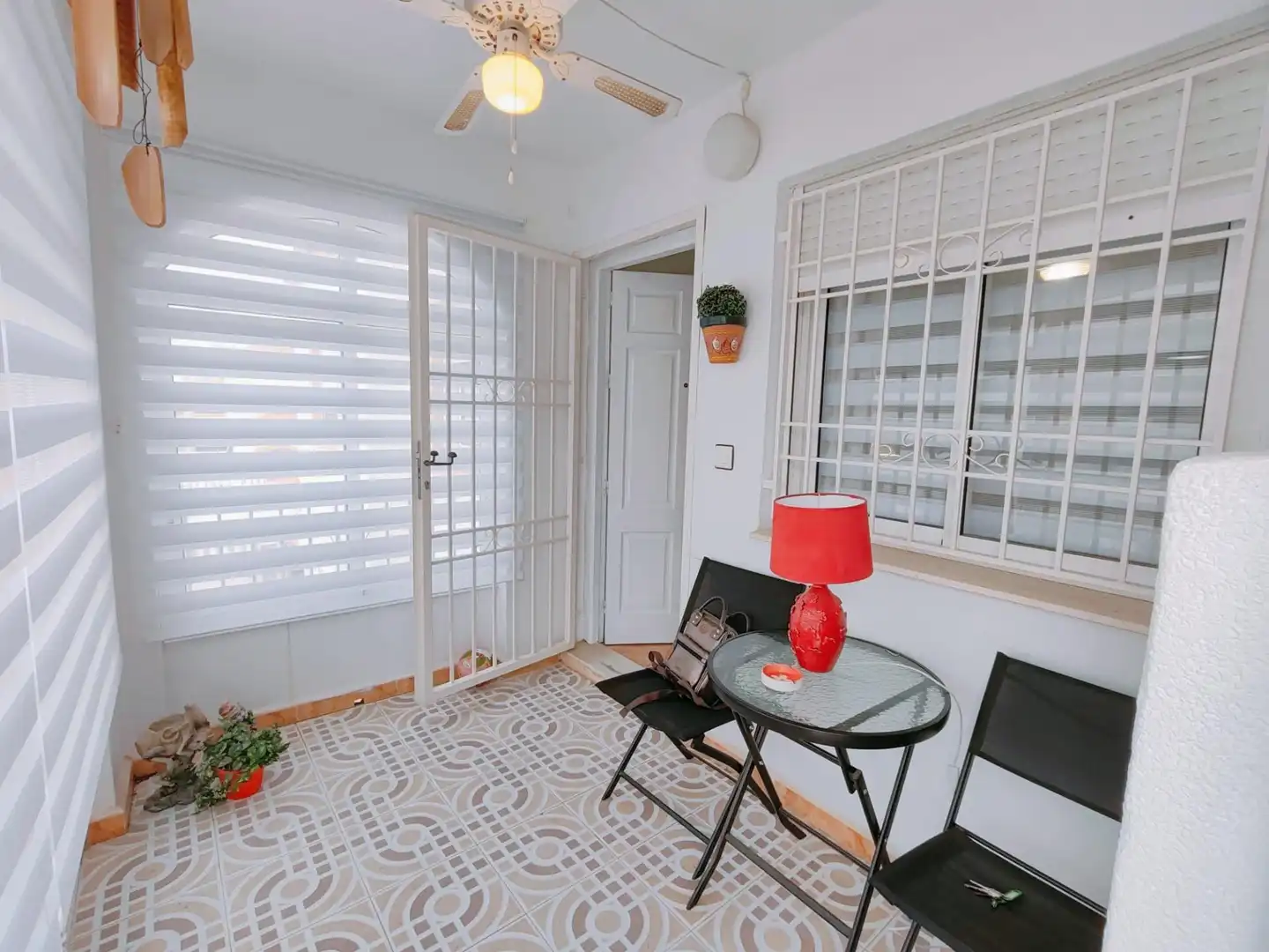 Bungalow con piscina en venta en Zona Carrefour - Urbanizaciones, imagen 3