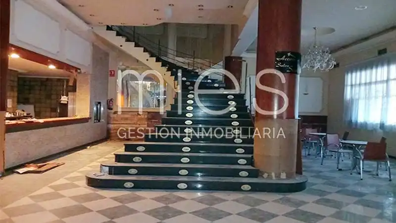 Edificio en venta en Benetússer