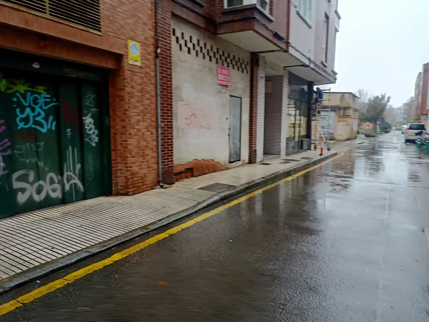 Vista exterior de Garaje en venta en Gijón 